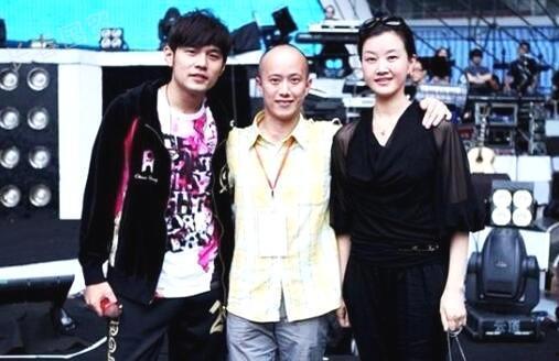 四字弟弟娱乐吃瓜君,揭秘娱乐圈幕后故事