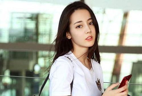 娱乐吃瓜君杨洋迪丽热巴,娱乐吃瓜君带你揭秘幕后故事